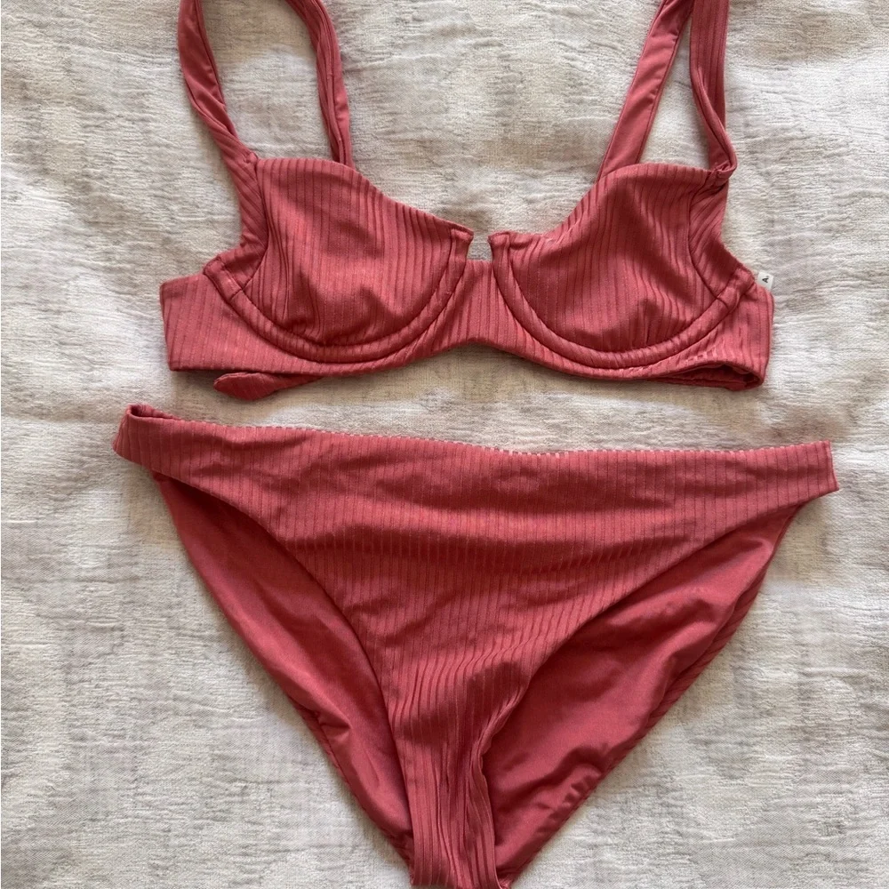 ASOS Pink Bikini Set - Picture 1 of 4